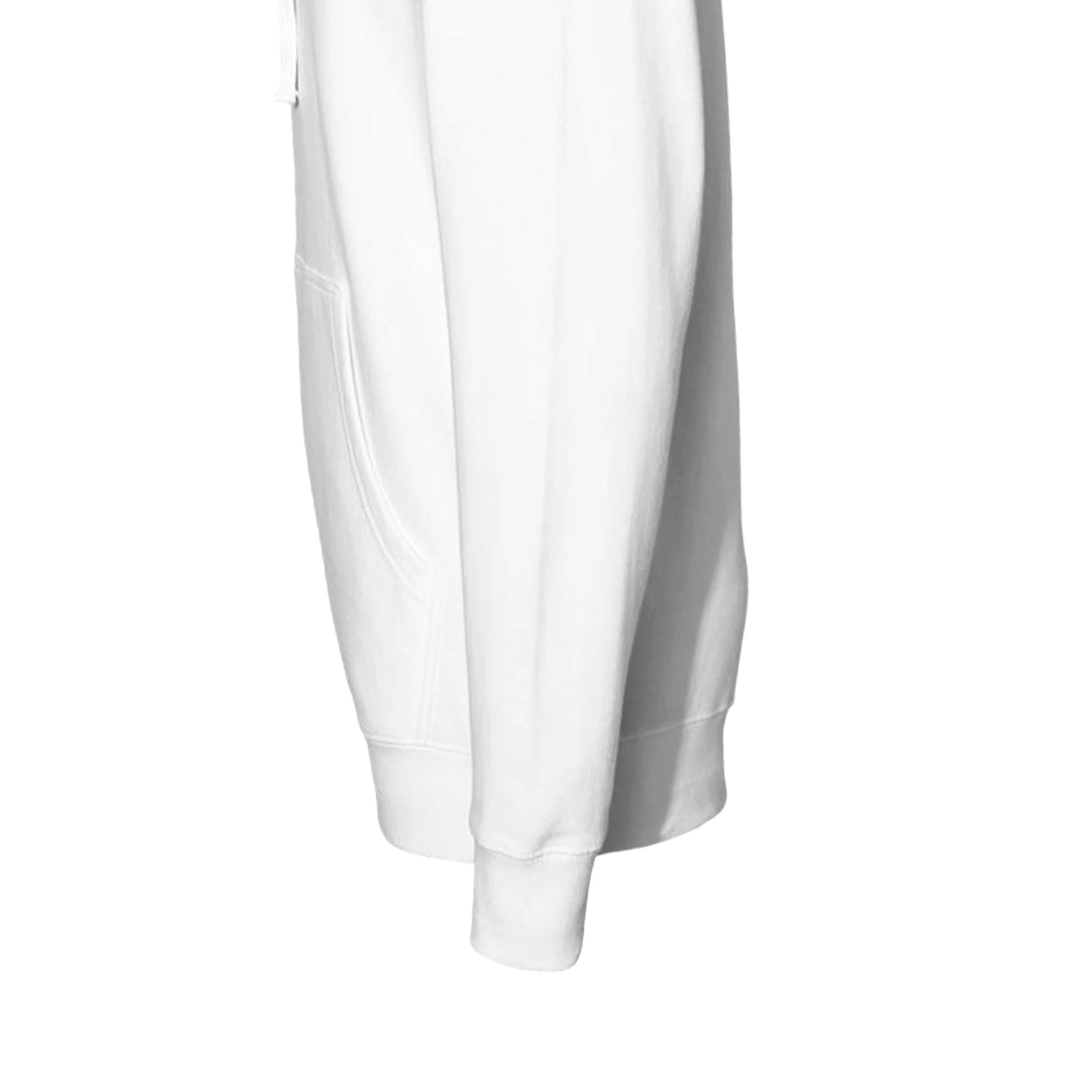 b5886b27-30a4-4b28-9c89-0f85f3a3e496